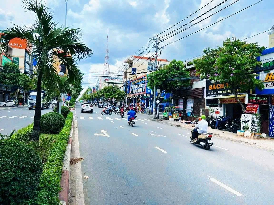 Bán nhà mặt tiền Nguyễn Bảo Đức 85m² 5.55 tỷ Bình Dương - Ảnh thu nhỏ 2