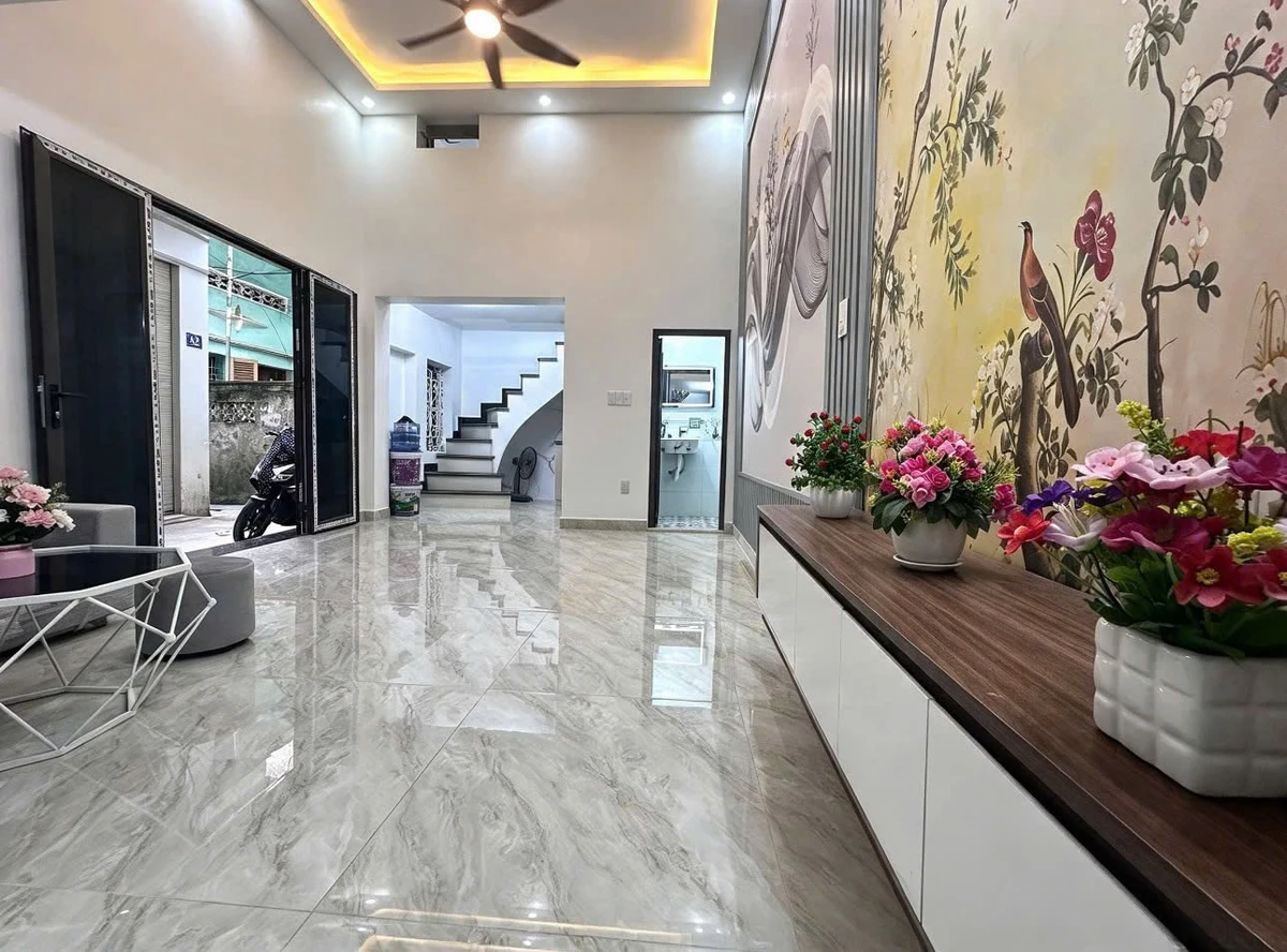 Bán nhà phố Trần Phú Quận 1, 34m2, 3 phòng ngủ, 2.38 tỷ - Ảnh thu nhỏ 2