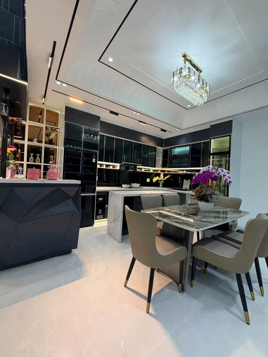 Bán nhà mặt tiền đường Thanh Tịnh, 5x25m, 4 phòng ngủ, giá 12,5 tỷ, Hòa Khánh Đà Nẵng - Ảnh thu nhỏ 3