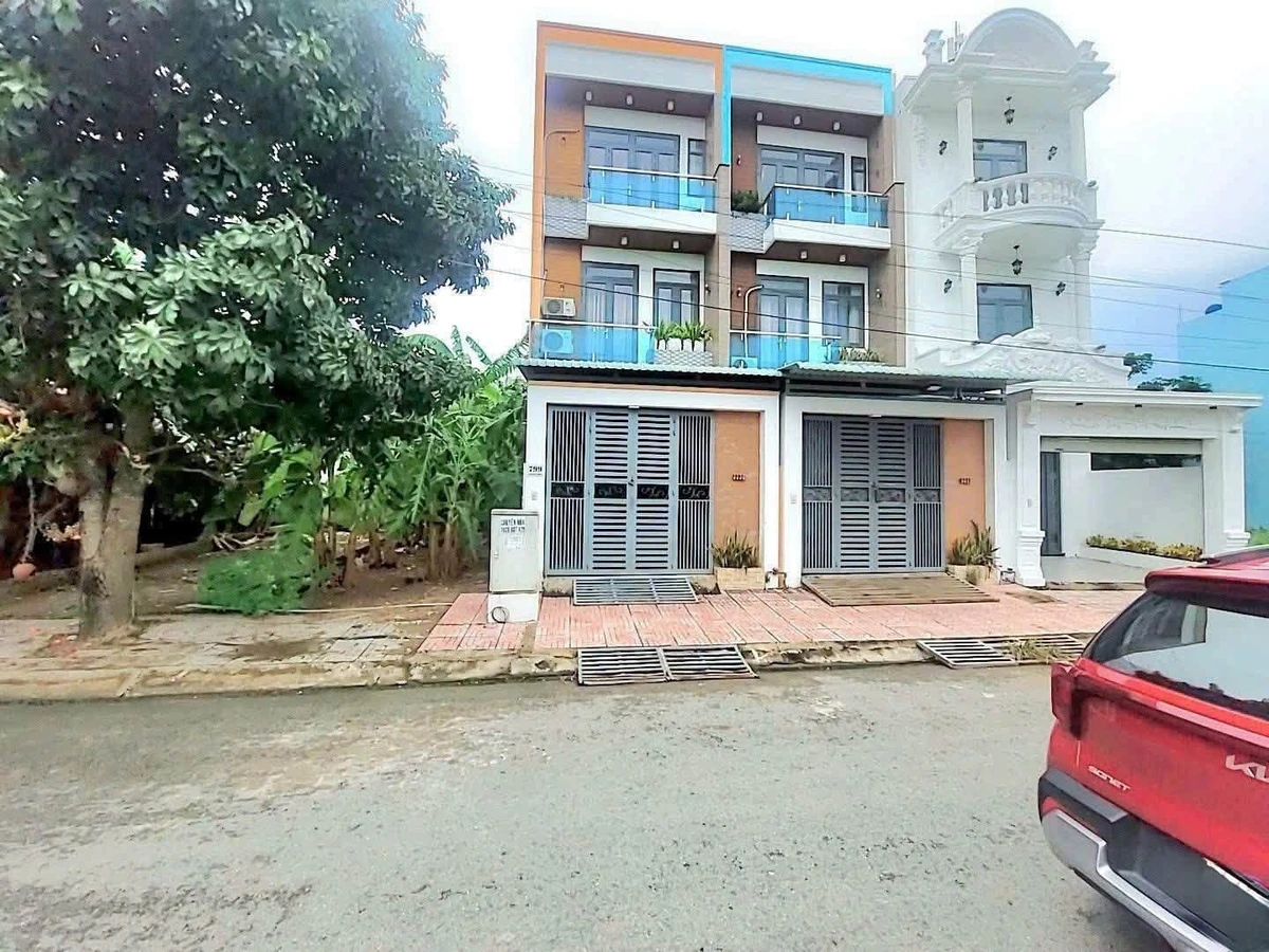 Bán nhà 1 trệt 2 lầu 74,9m² gần chợ Long Thượng, Phước Lý, giá 3,2 tỷ - Ảnh thu nhỏ 3