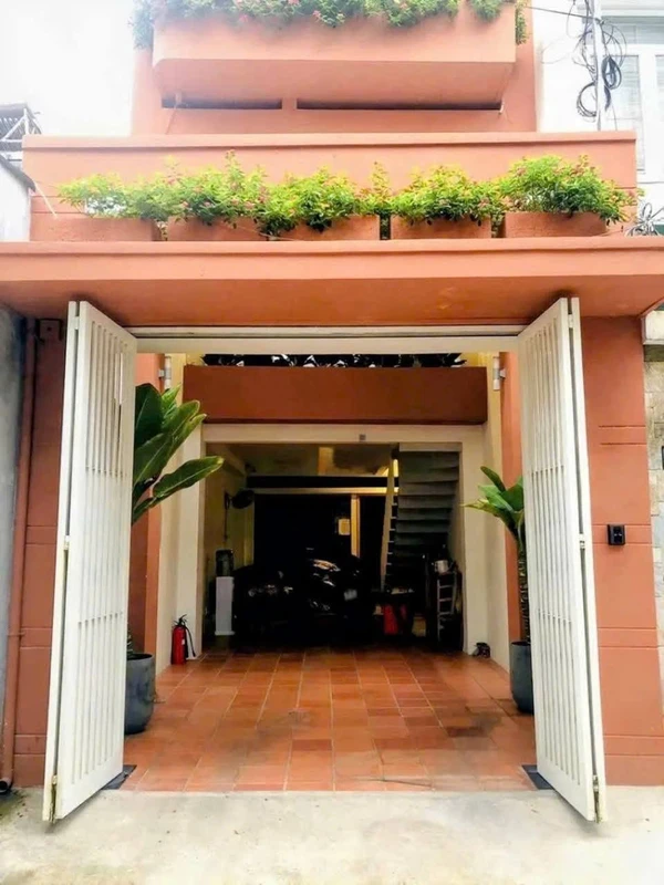 Bán đất Thạnh Hóa Long An 96,6m2 giá 5 tỷ intercon