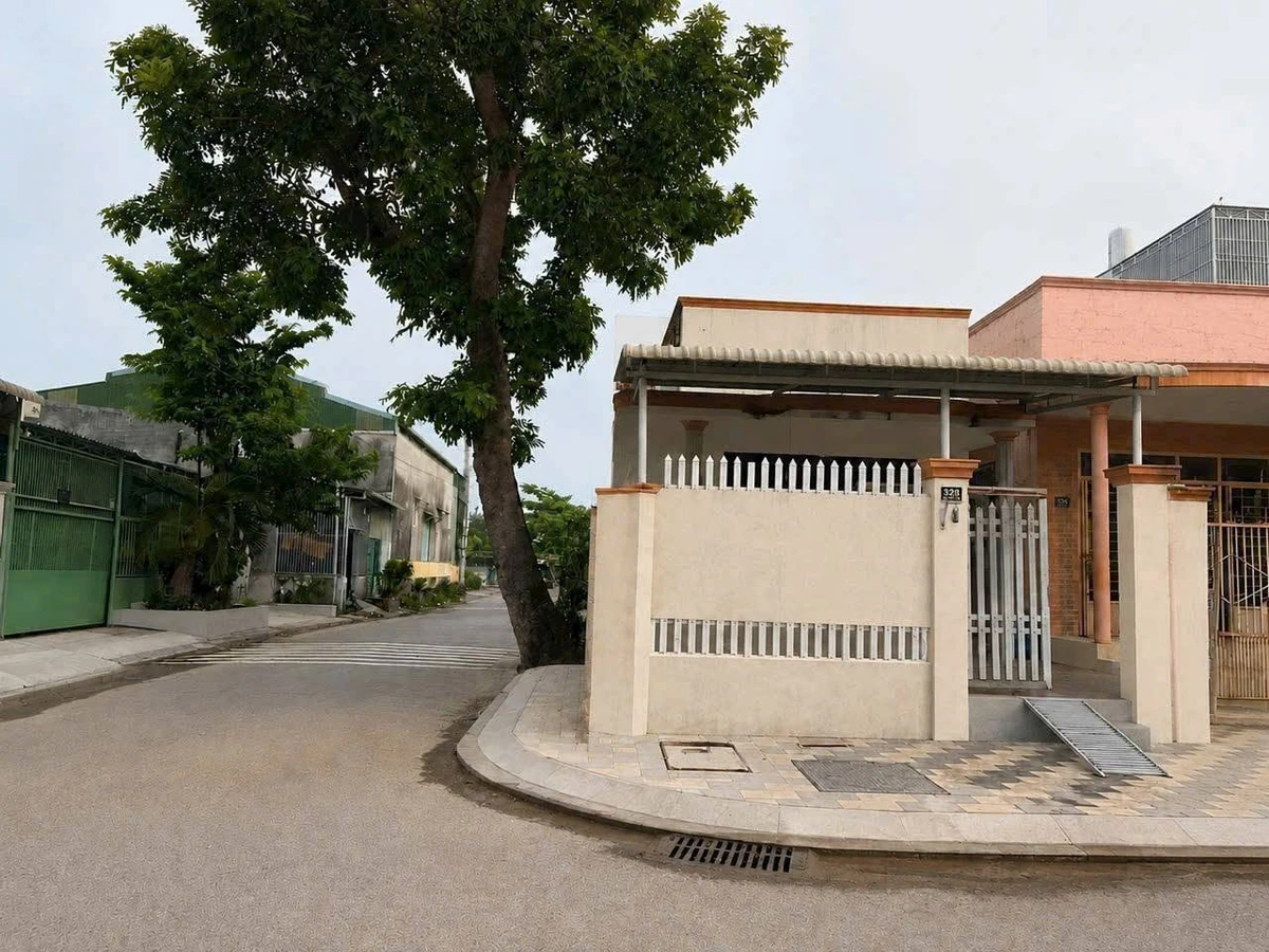 Bán nhà cấp 4 góc 2 mặt tiền 100m² Phan Thiết, 2,72 tỷ - Ảnh thu nhỏ 2