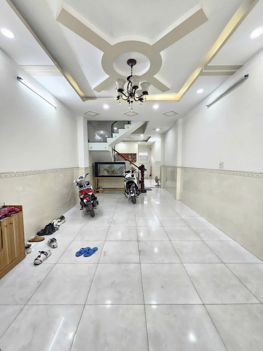 Bán nhà 1 trệt 2 lầu 60,7m2 4 tỷ Dĩ An - Ảnh thu nhỏ 3