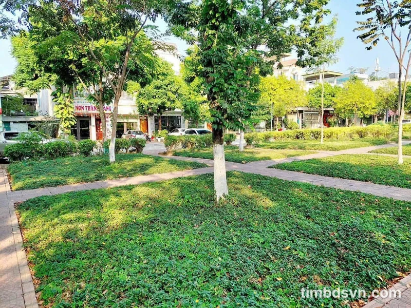 Bán nhà 2 tầng 4PN 108,75m² Đặng Thái Mai Bình Chánh
