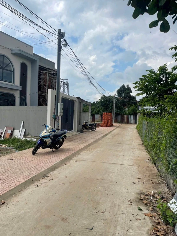 Bán nhà 4,5 tầng 56m2 Hồ Sen Hải Phòng, giá 3,89 tỷ dh602