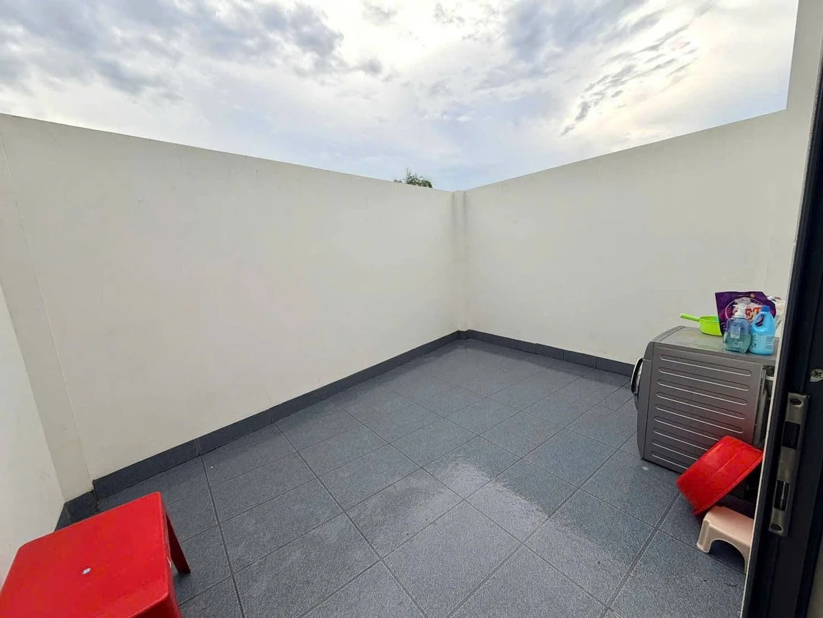 Bán nhà 110m² 2 phòng ngủ Xã Đức Tân Tân Trụ 1 tỷ 20 triệu - Ảnh thu nhỏ 5