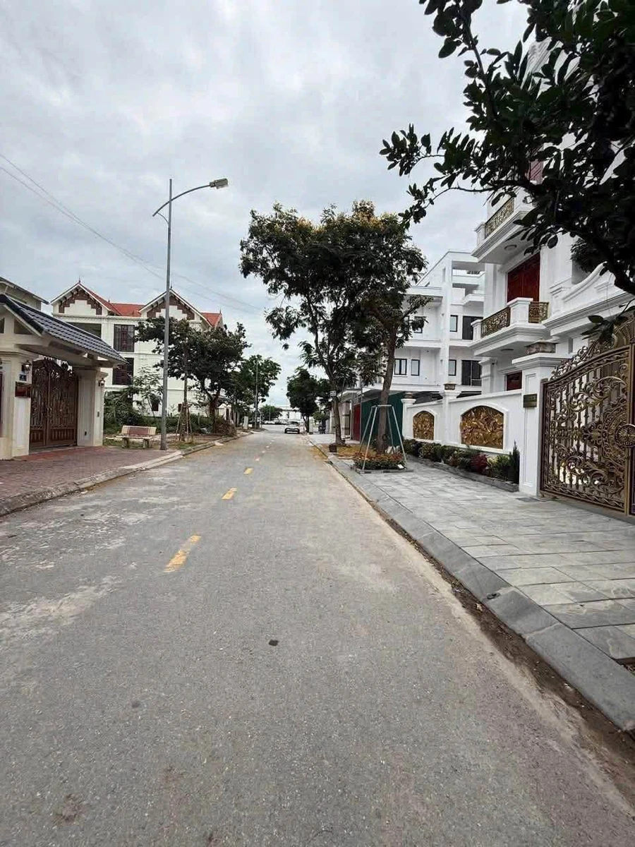 Bán biệt thự 5 phòng ngủ, thang máy, 162m², Đỉnh Long, Hải Dương - 11,5 tỷ - Ảnh thu nhỏ 2
