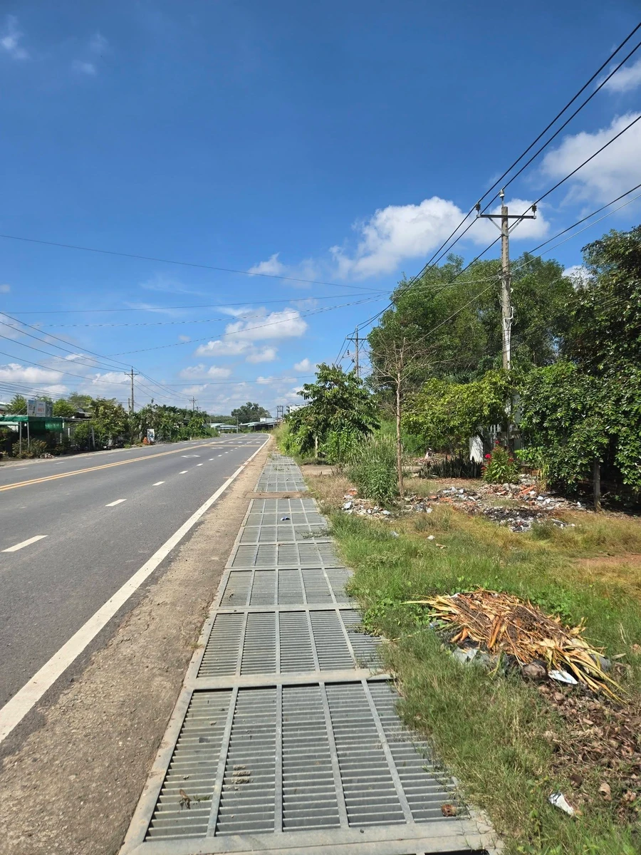 Bán 2 nhà liền kề mặt tiền 795, 468 m², Tây Ninh, 1 tỷ 300 triệu - Ảnh thu nhỏ 3