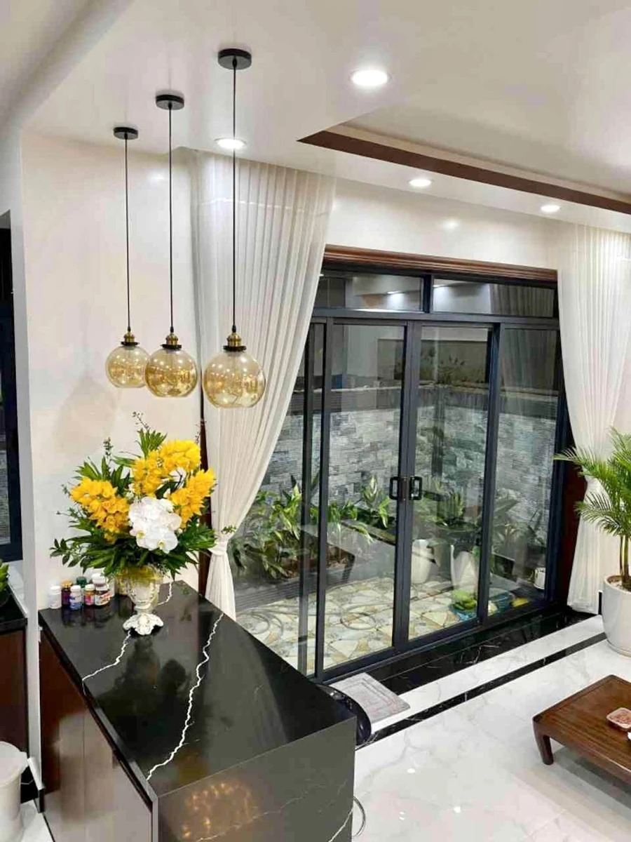 Bán căn hộ Vinhomes Imperia 96m² 3 phòng ngủ giá 16 tỷ - Ảnh thu nhỏ 3
