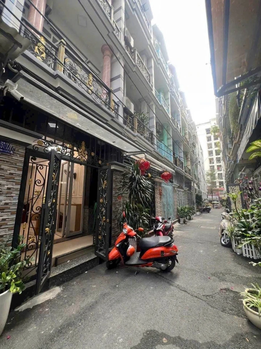 Bán nhà 4 tầng 50m2 P. Bình Phú, Quận 6 - Ảnh 1