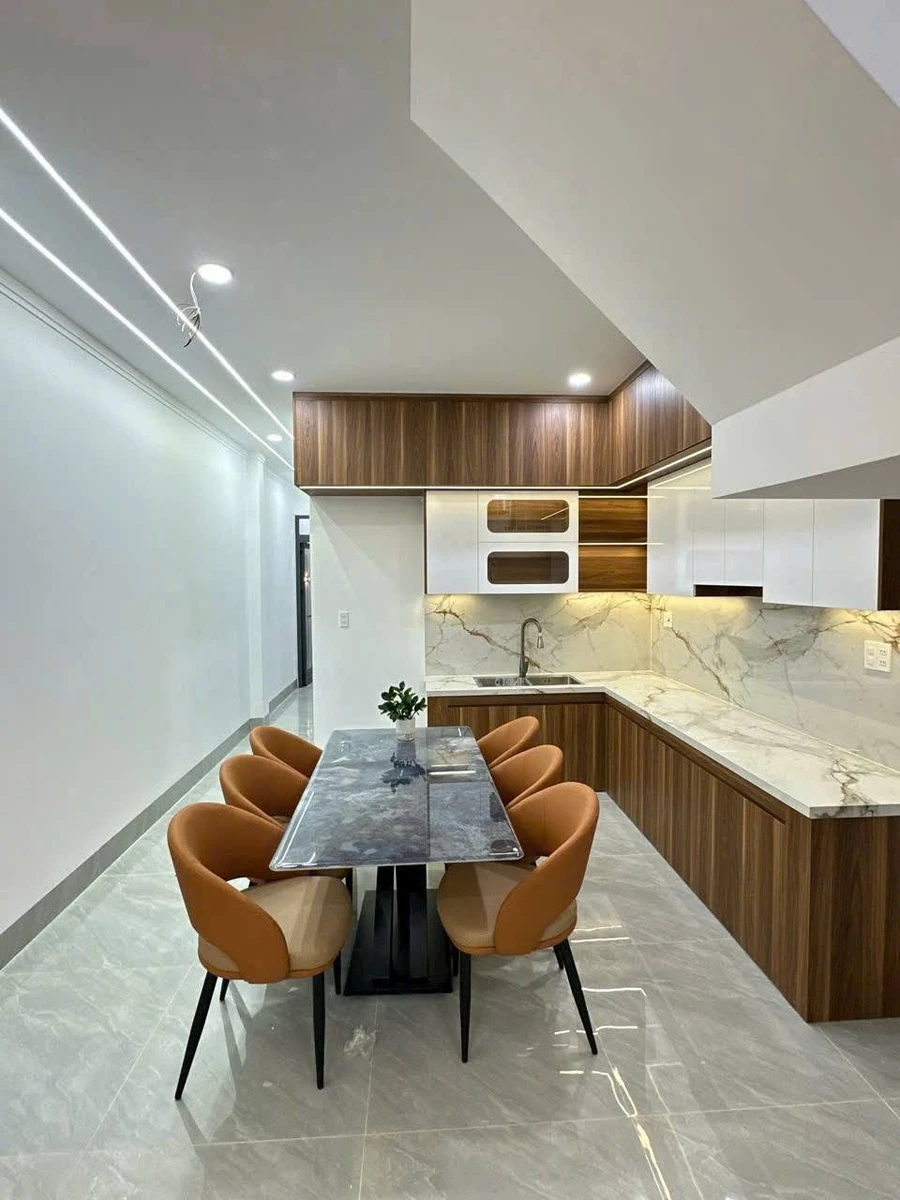 Bán nhà phố 1 trệt 1 lầu 156m² Hố Nai 4 tỷ 250 triệu - Ảnh thu nhỏ 3