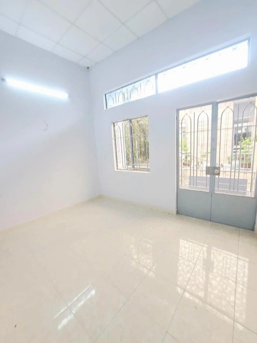Bán nhà hẻm 4m Lê Văn Quới, 4x8m, 1 lầu 2PN, giá 3,85 tỷ, Bình Tân - Ảnh thu nhỏ 3