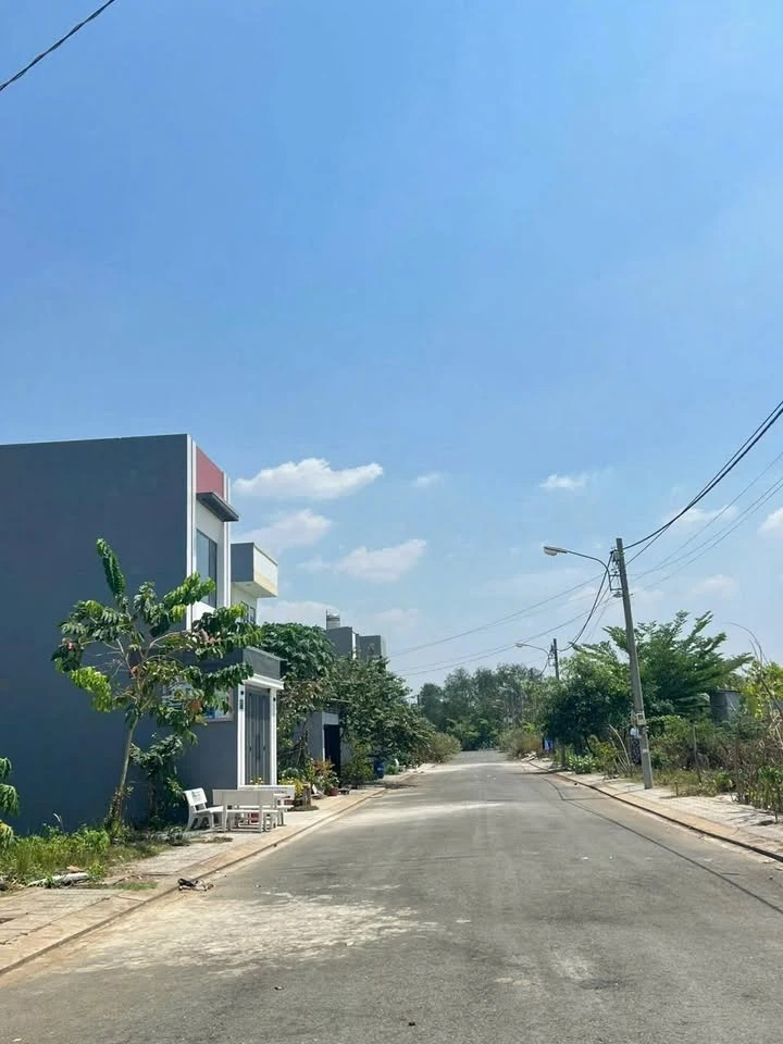 Bán đất nền 51,6m2 dự án Blue Diamond, Long Phước, Quận 9, giá 1,96 tỷ - Ảnh thu nhỏ 2