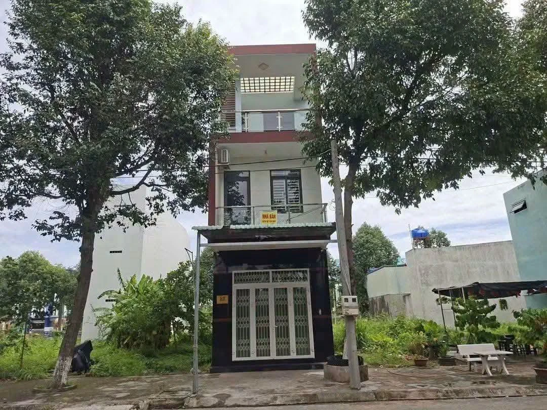Bán nhà 3 phòng 2 tỷ 1 Thủ Thừa, 64m² - Ảnh thu nhỏ 3