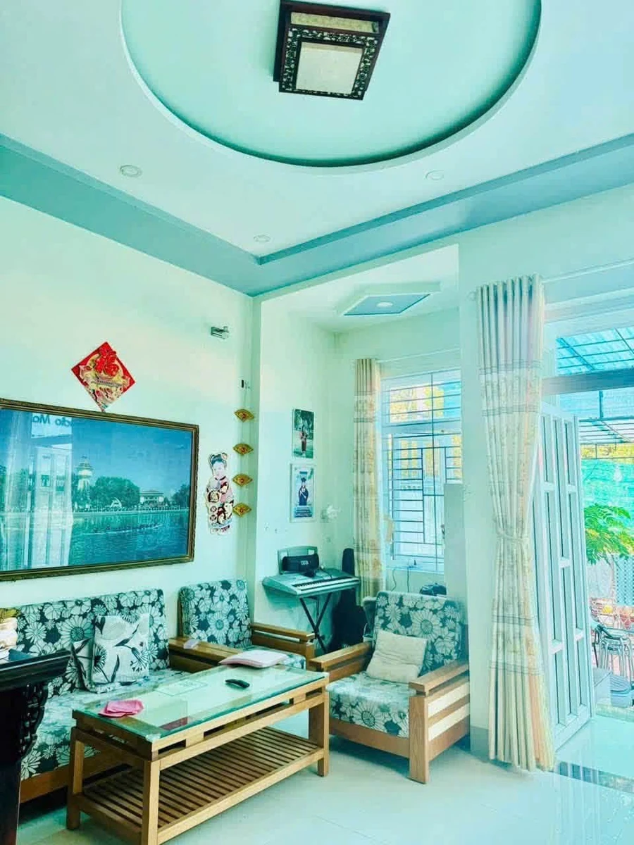Bán nhà 1 trệt 1 lầu 130m² 3PN Bình Thuận - Ảnh thu nhỏ 3