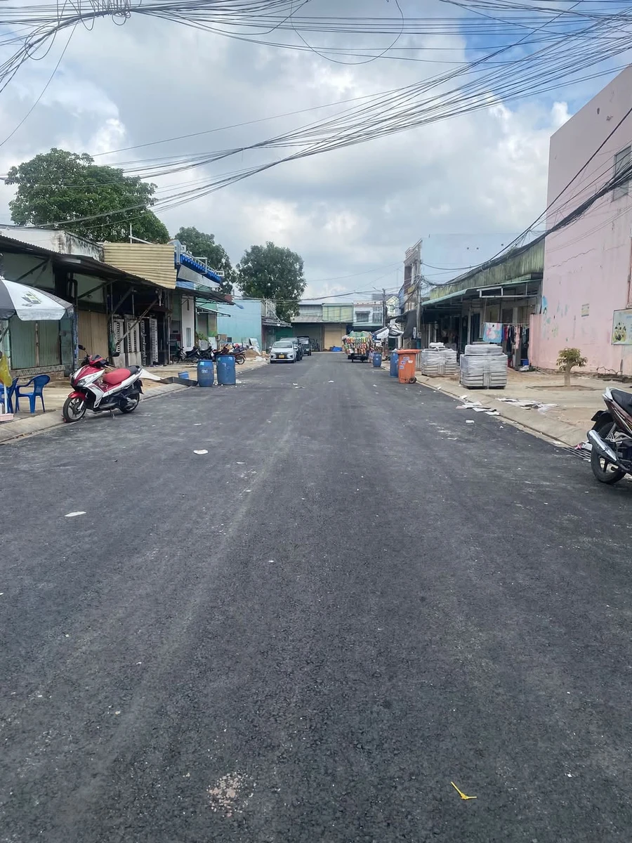 Bán shophouse D7 KDC Thuận Giao Thuận An 330m2, 8.2 tỷ - Ảnh 1