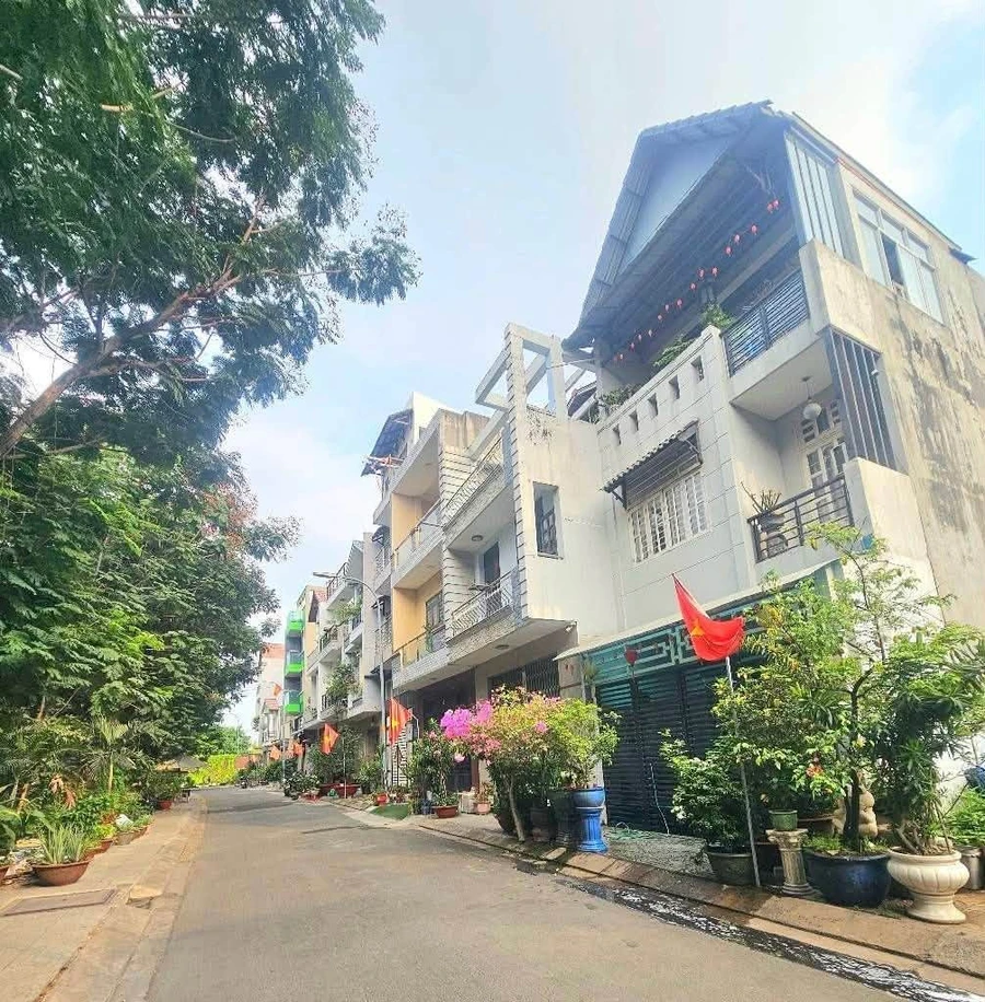 Bán nhà 4 tầng góc Linh Xuân Thủ Đức 120m2 giá 7.8 tỷ - Ảnh thu nhỏ 4