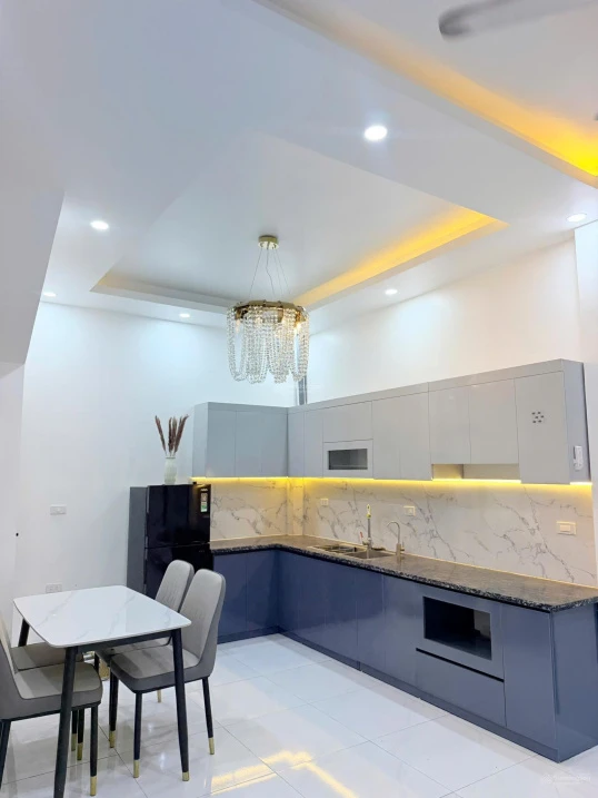 Chính chủ e cần bán nhanh nhà riêng tại 140 Đường Ngô Thì Nhậm