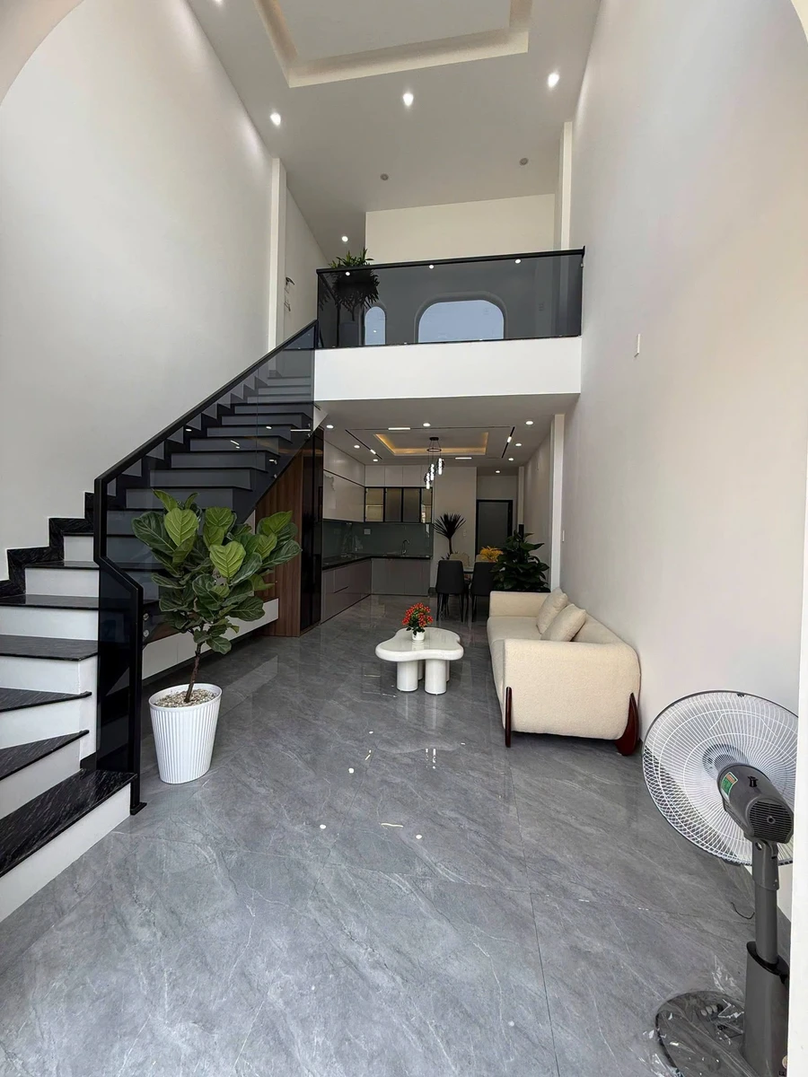 Bán nhà 2 tầng 71.5m2 đường Phạm Như Xương, Liên Chiểu, Đà Nẵng giá 4.1 tỷ - Ảnh thu nhỏ 2