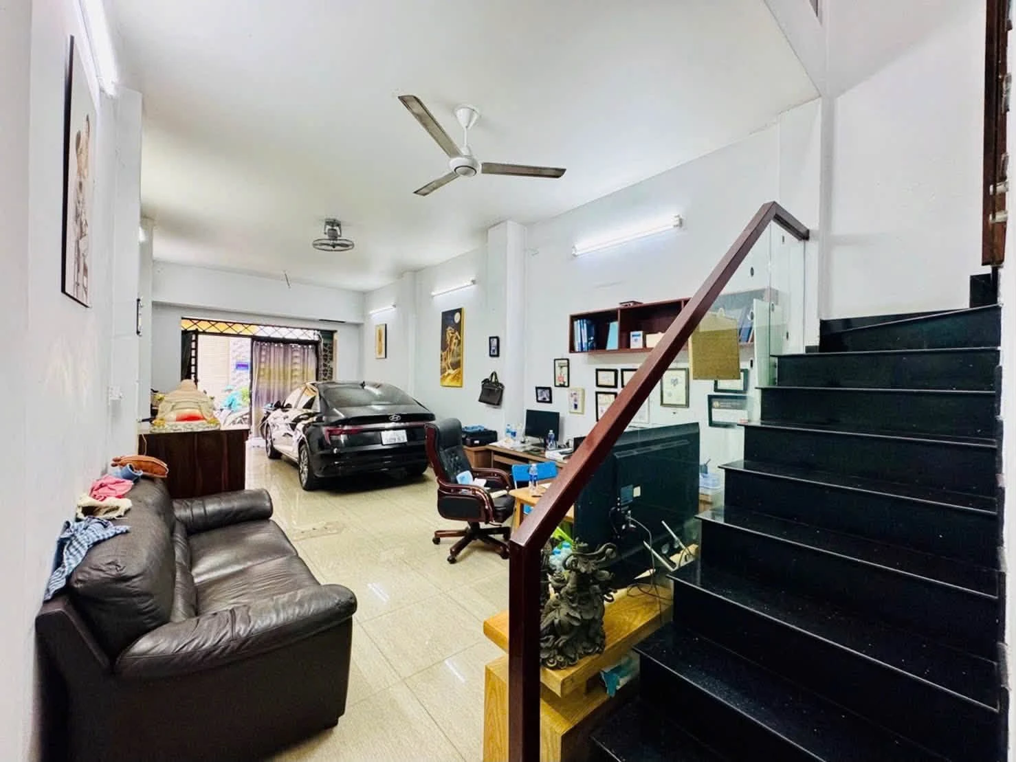 Bán nhà hẻm xe hơi Bình Tân 78m² 3 phòng ngủ hơn 4 tỷ - Ảnh 1