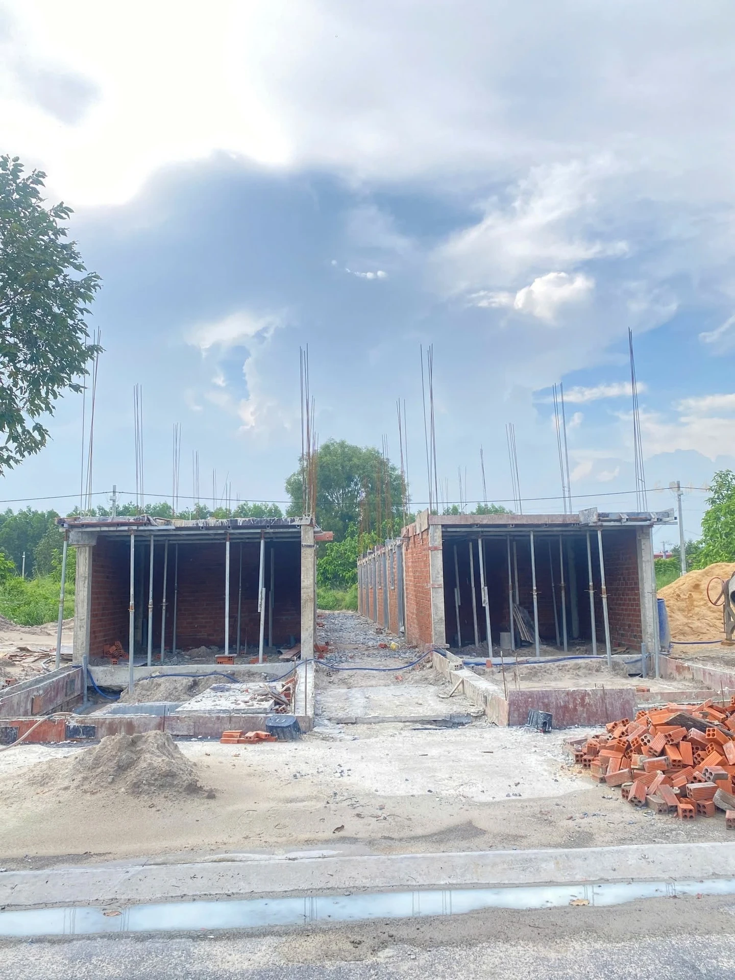 Bán đất 270m2 có dãy trọ thu nhập 10tr/tháng gần KCN Minh Hưng, Chơn Thành, Bình Phước - Ảnh 1