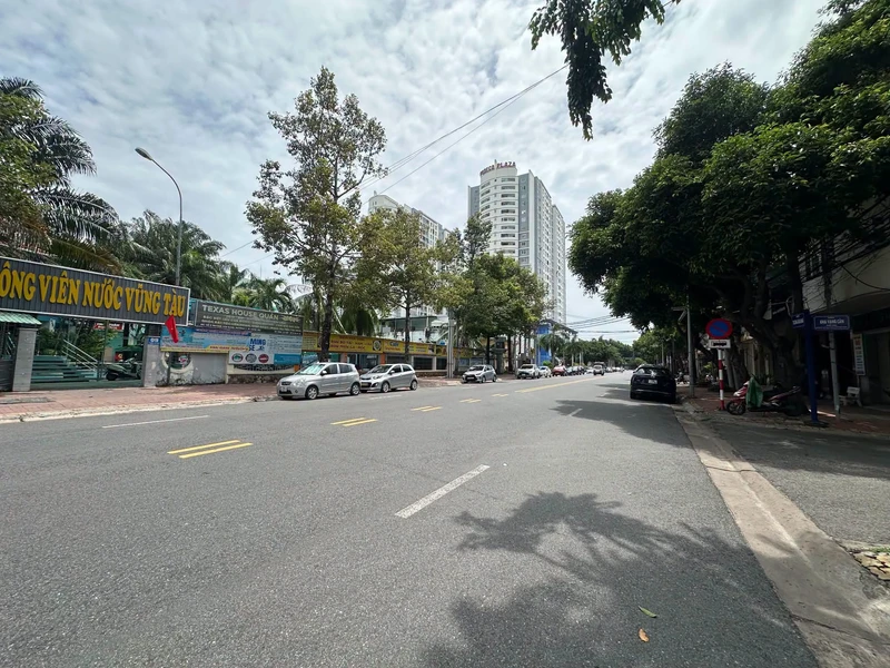 Bán lô góc 2 mặt tiền 100m2 Trương Văn Bang, Vũng Tàu