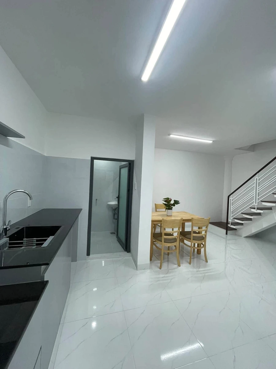Bán nhà 2 lầu 90m² gần Đồ Chiểu, Quận 1 - Ảnh thu nhỏ 2