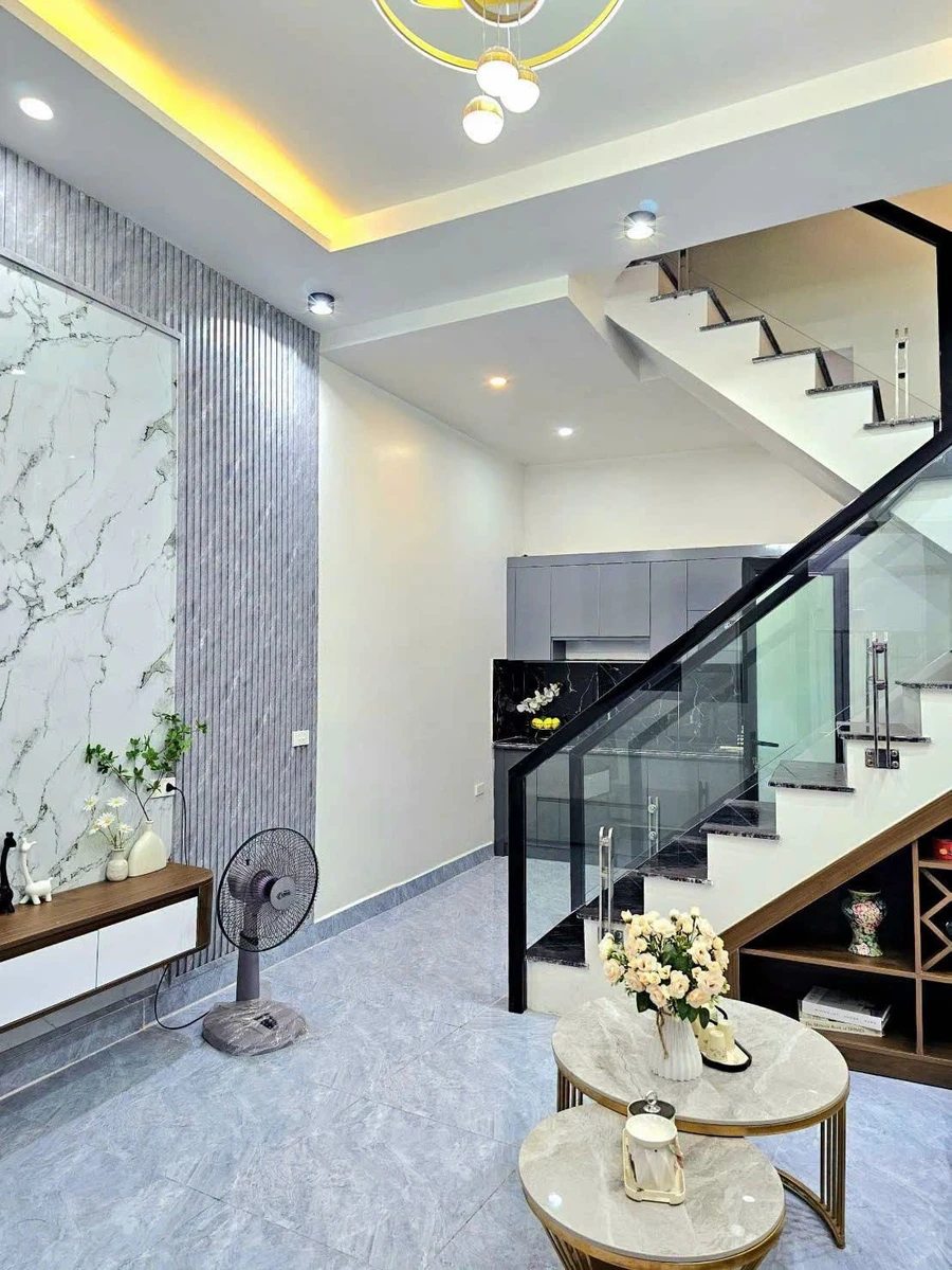 Bán nhà 3 tầng mới 30m2, 3 phòng ngủ gần Hồ Sen, phố Dư Hàng, Hải Phòng - Ảnh thu nhỏ 3