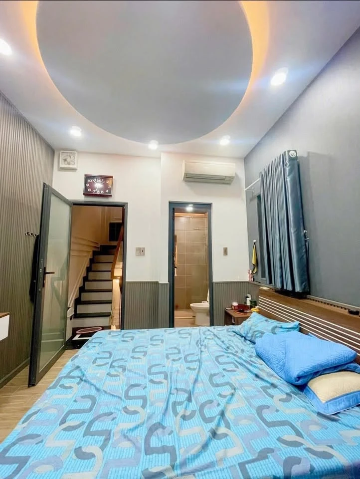 Bán nhà hẻm 4m gần công viên Đường số 48, Quận 4, 22,4m2, 5,69 tỷ - Ảnh thu nhỏ 5