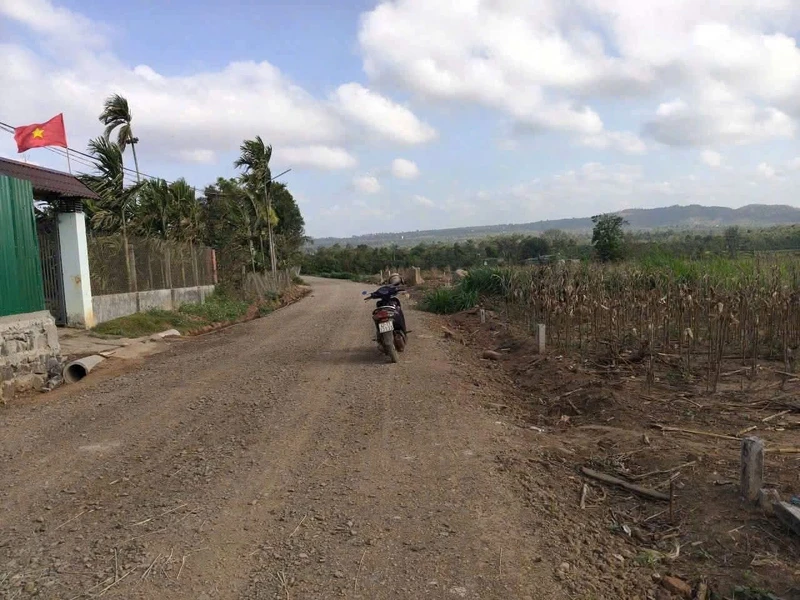 Bán đất bãi ủi 150m² Eakao Đắk Lắk 399 triệu