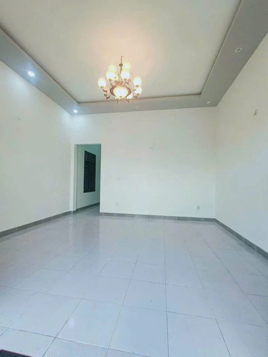 Bán nhà cấp 4 2 phòng ngủ 5x20m giá 1,27 tỷ gần chợ Quang Thắng, Trảng Dài, Đồng Nai - Ảnh 1