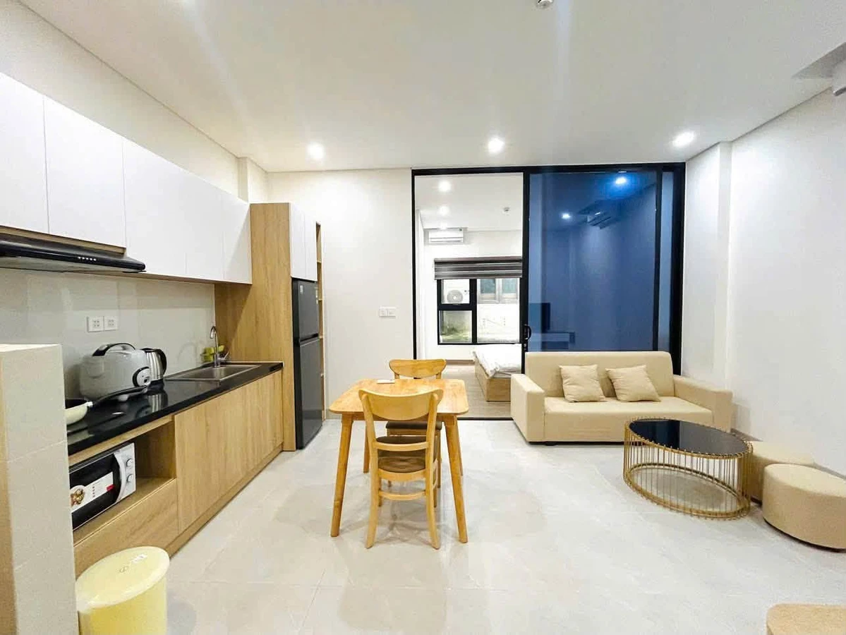 Bán toà căn hộ cao cấp 6 tầng 97m2 Nguyễn Xuân Khoát - Ảnh 1