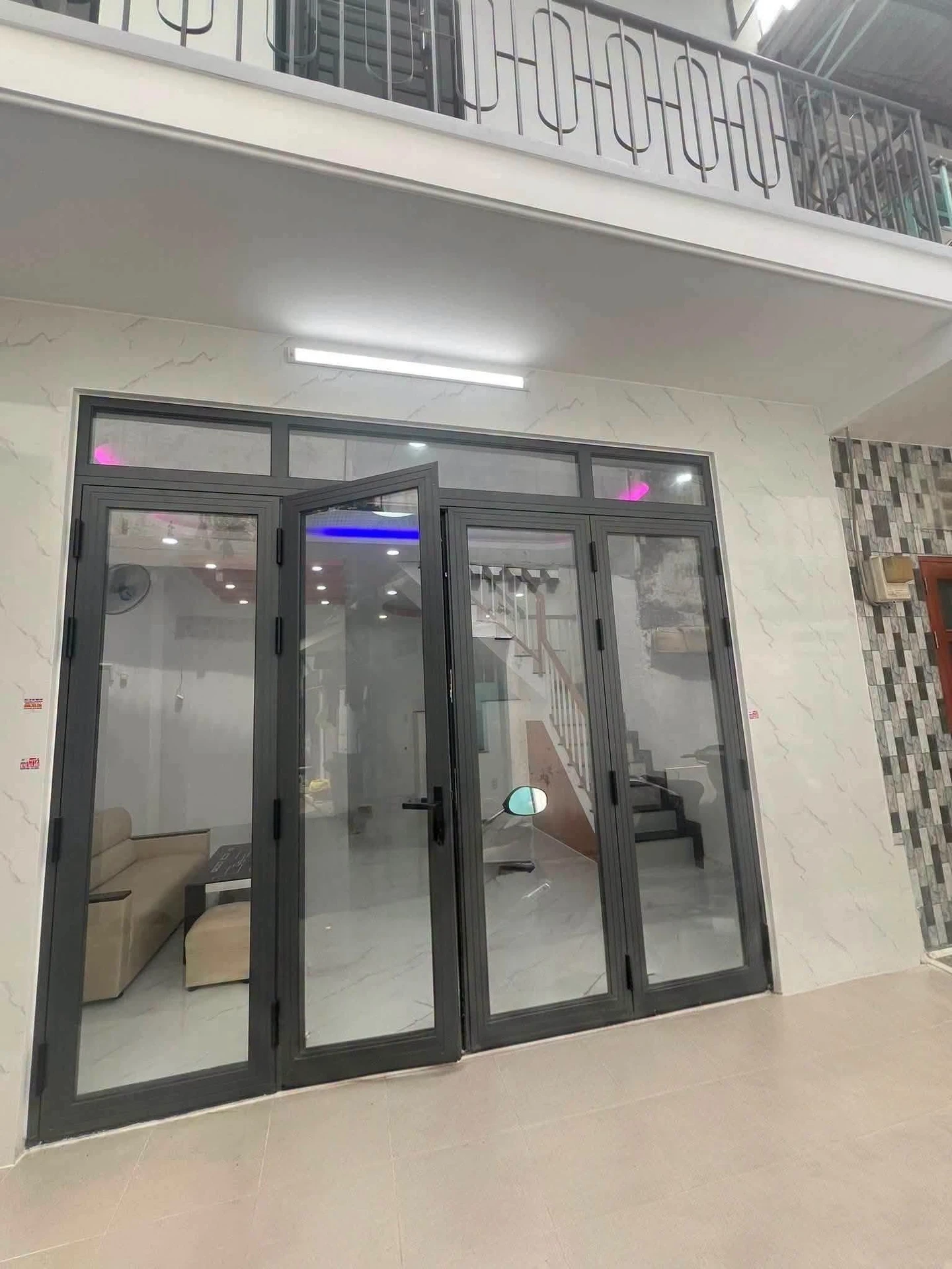 Bán nhà 2 tầng hẻm xe hơi 65,8m2, 2PN 2WC ở Phước Long B - Ảnh 1