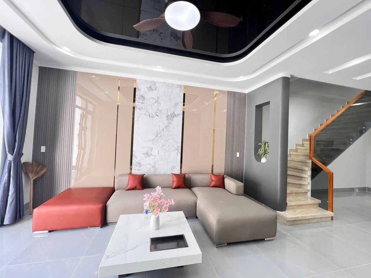 Nhà lầu bán 2.95 tỷ, 3 phòng ngủ, 112m² Trảng Dài - Ảnh thu nhỏ 3