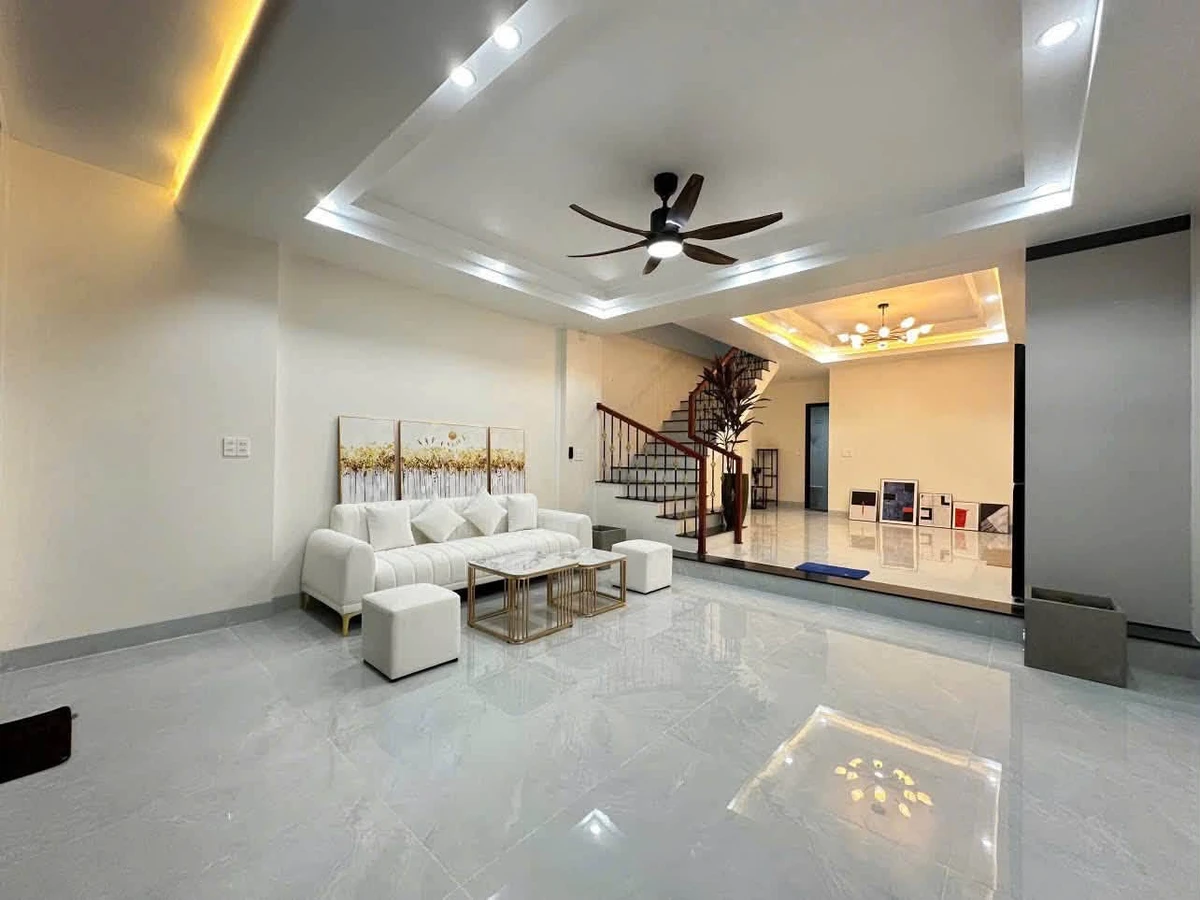 Bán nhà 3 tầng kiệt 70,7m2, 4PN Vỹ Dạ, Huế - 3,55 tỷ - Ảnh thu nhỏ 3
