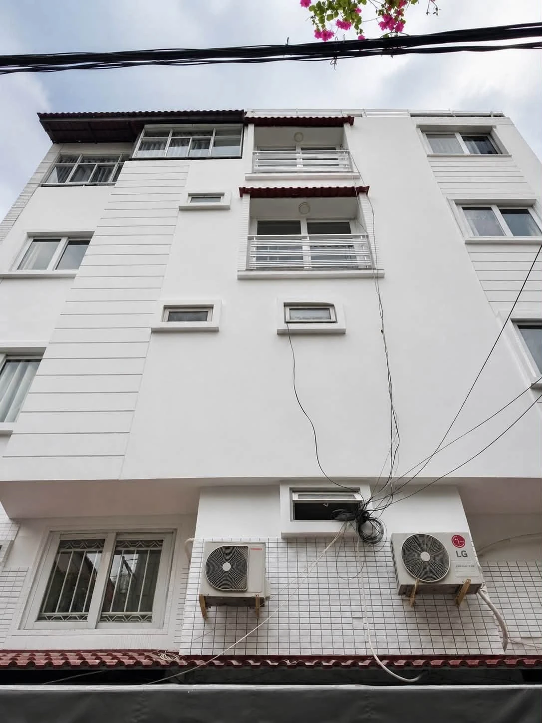 Bán tòa nhà 6 tầng hẻm nhựa kinh doanh 60m2 giá 11 tỷ, Phú Nhuận - Ảnh 1