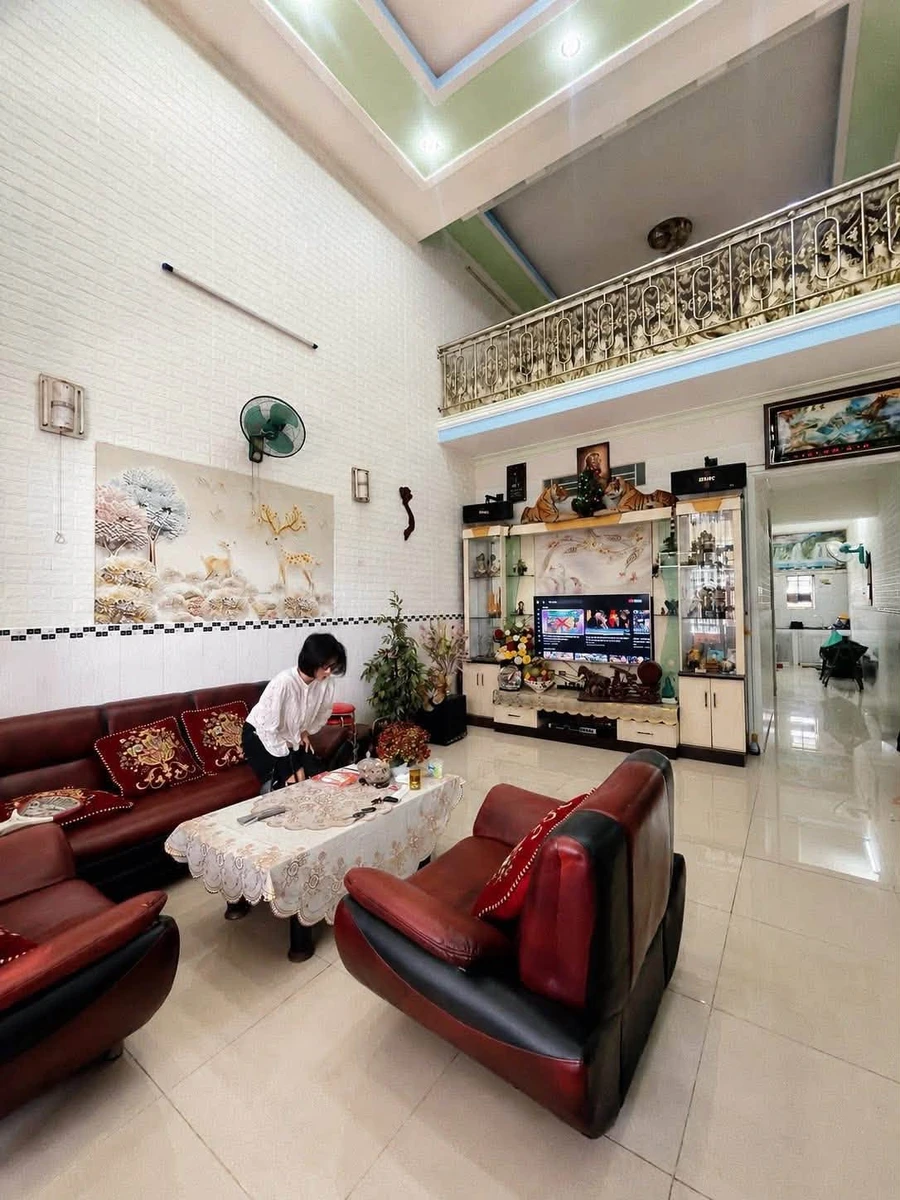 Bán nhà 2 phòng ngủ 110m² trung tâm Pleiku 1 tỷ - Ảnh thu nhỏ 2