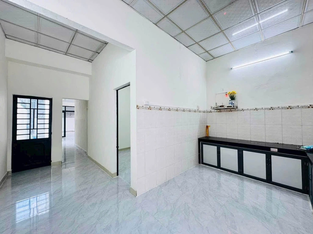 Bán nhà cấp 4 có sân ô tô 5x32m, 2PN Quảng Ngãi - Ảnh thu nhỏ 4