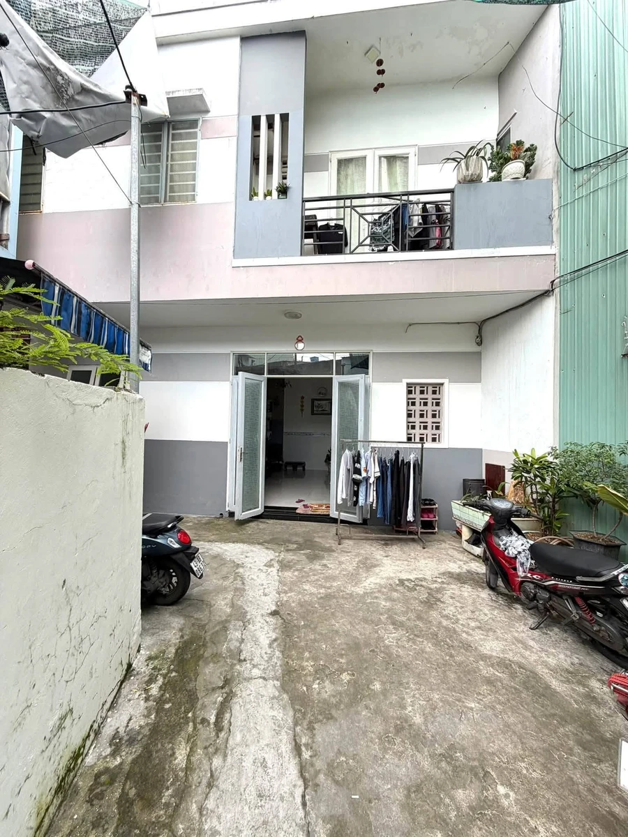 Bán nhà 2 tầng 50m² sát chợ gần trường học Quận 3 - Ảnh thu nhỏ 2