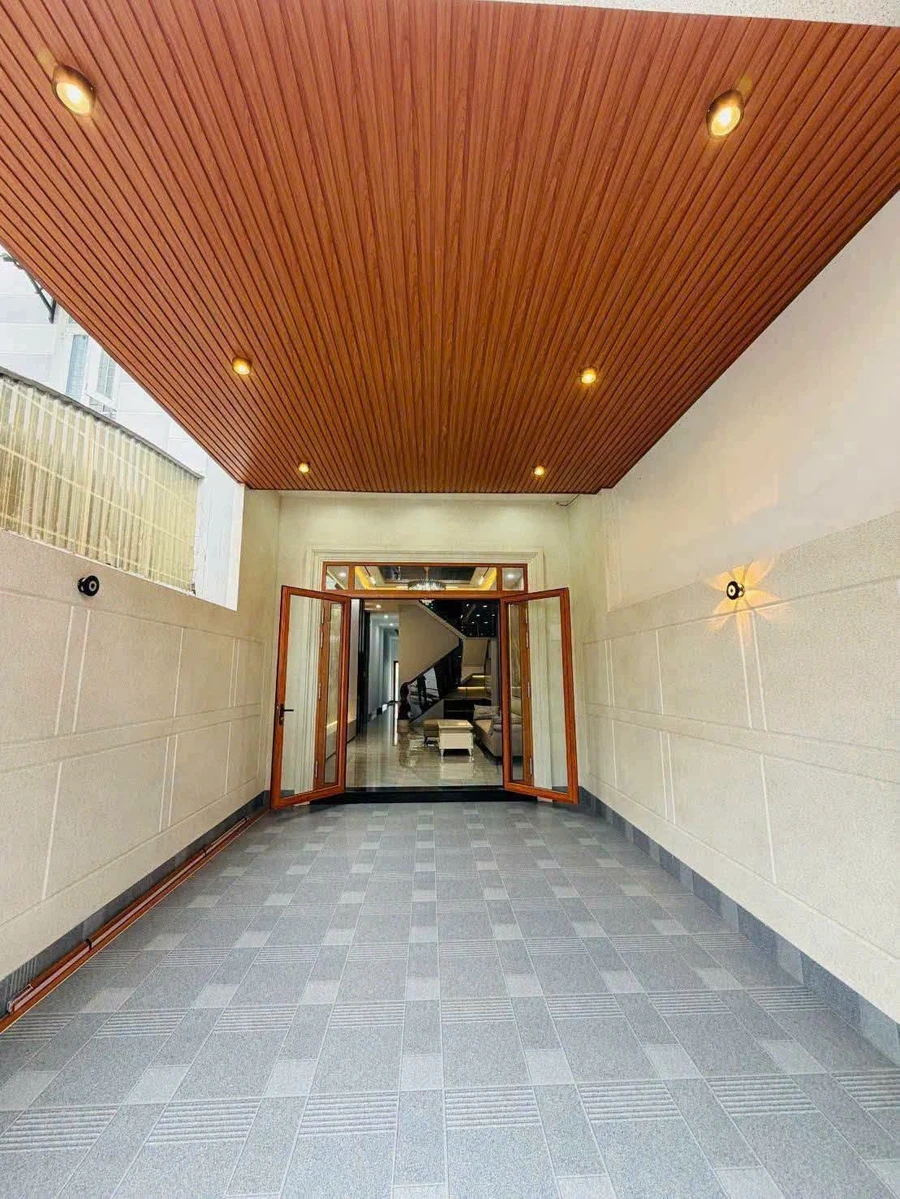Bán nhà mặt tiền Huyền Trân Công Chúa, An Hòa, Rạch Giá, 4x28m, 4PN, giá 3,799 tỷ - Ảnh thu nhỏ 2