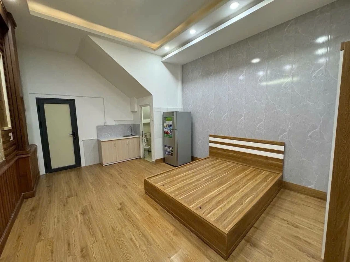 Bán nhà 3 tầng 136m² hẻm xe hơi 7 chỗ đường Thích Quảng Đức, Phú Nhuận - Ảnh thu nhỏ 4