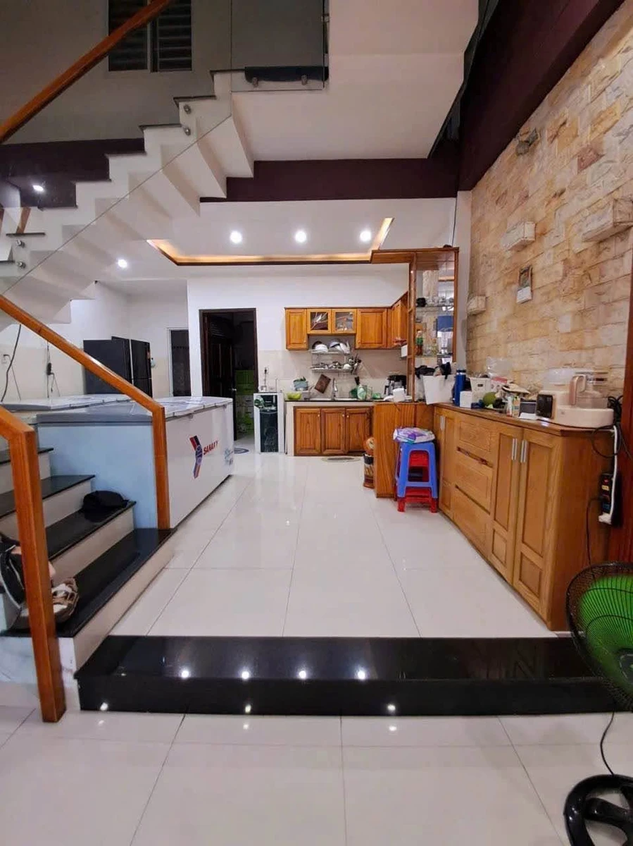 Bán nhà 2 tầng 70m² Nguyễn Huy Tưởng 3 tỷ - Ảnh thu nhỏ 3