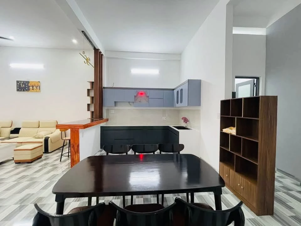 Bán nhà 2 tầng 3PN 99m² Bà Triệu 2,19 tỷ - Ảnh thu nhỏ 2