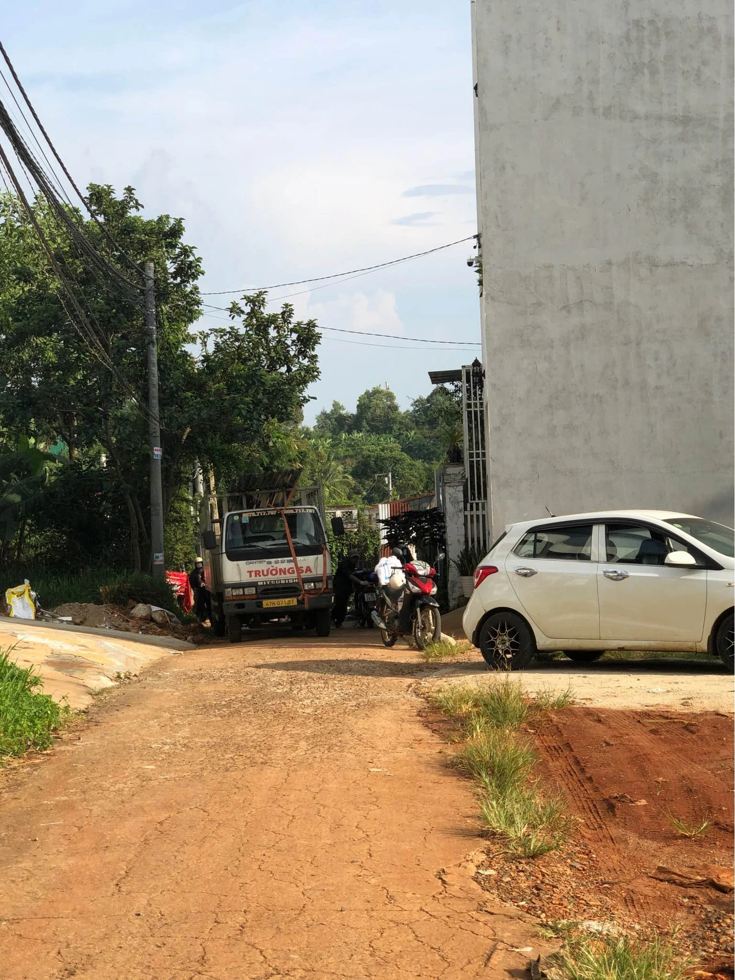 Bán gấp lô đất 8x13m hẻm Phùng Hưng, đối diện Đại học Tây Nguyên, Buôn Ma Thuột - Ảnh 1