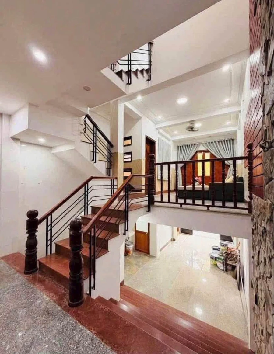 Bán nhà Tô Hiến Thành Quy Nhơn 72m2, 7 tỷ 950 - Ảnh thu nhỏ 3