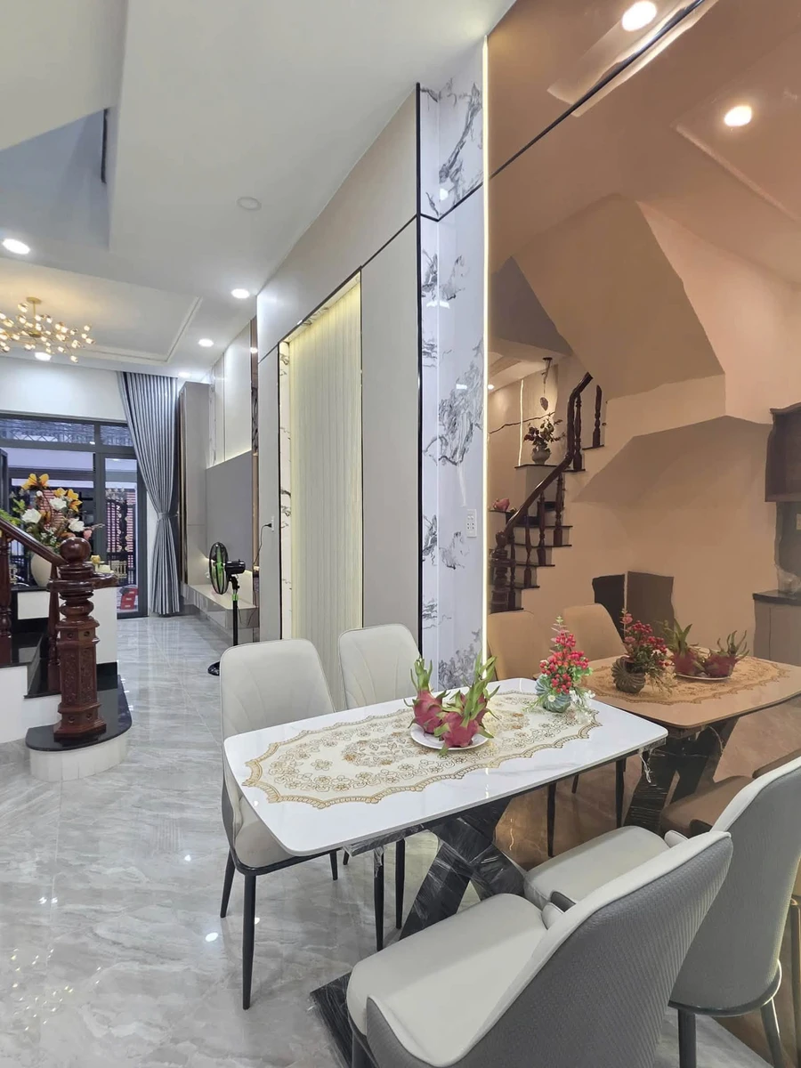 Bán nhà 1 trệt 1 lầu 93.9m² Phú Hòa, Thủ Dầu Một - Ảnh thu nhỏ 4