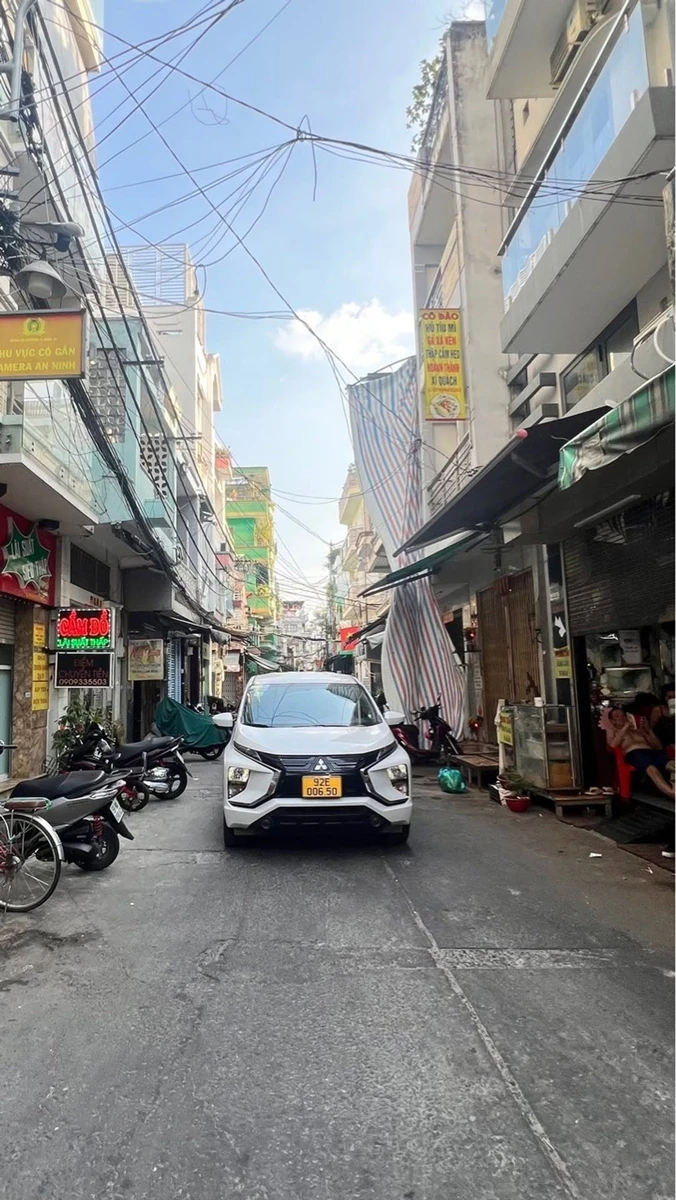 Bán nhà hẻm 6m Thái Phiên Quận 11, 4PN 5WC, DTSD 156m2, nhỉnh 8 tỷ - Ảnh thu nhỏ 2
