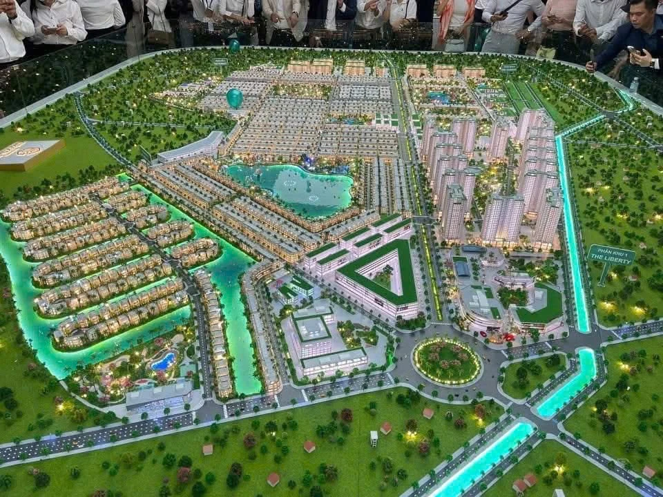 Bán nhà phố áp góc 75m2 Swan Lake Vinhomes Green City 6.196 tỷ - Ảnh thu nhỏ 4