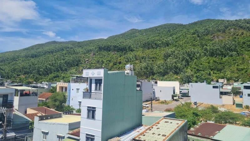 Bán nhà 4 tầng 117,1m2, 3PN, hẻm 3m đường Trạng Quỳnh, Quy Nhơn giá 3 tỷ