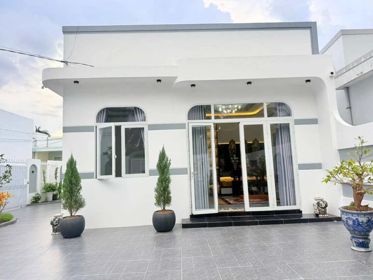 Biệt thự sân vườn 363m² Phú Tân, 3PN, 2WC, 2.7 tỷ - Ảnh thu nhỏ 3